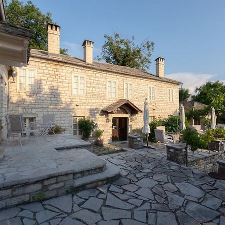 Amaryllis Boutique Guest House Áno Pediná Exteriér fotografie
